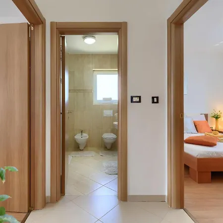 Ferienhaus Zara By Interhome