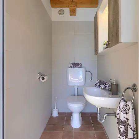 Сasa de vacaciones Zara By Interhome