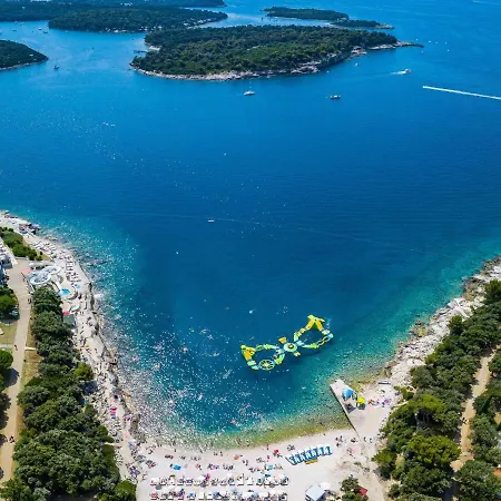 Сasa de vacaciones Zara By Interhome