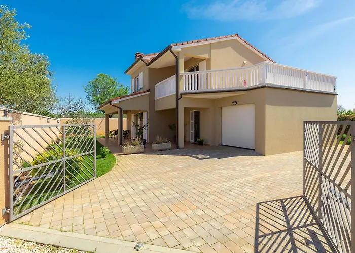 Vikendica Zara By Interhome