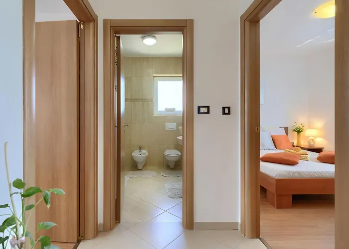 Ferienhaus Zara By Interhome